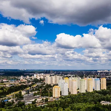 Apartment Voskresenska 18 , Парковые Озера Kyiv Exterior photo