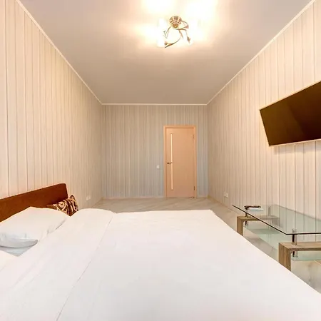 Apartment Voskresenska 18 , Парковые Озера Kyiv Room photo