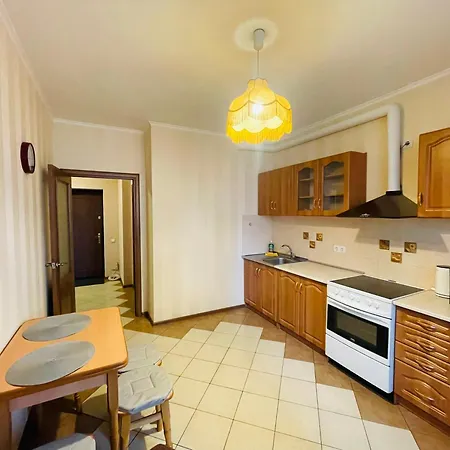 Apartment Voskresenska 18 , Парковые Озера Kyiv Room photo