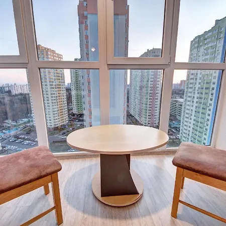Apartment Voskresenska 18 , Парковые Озера Kyiv Room photo