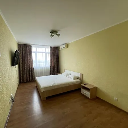 Apartment Voskresenska 18 , Парковые Озера Kyiv Exterior photo
