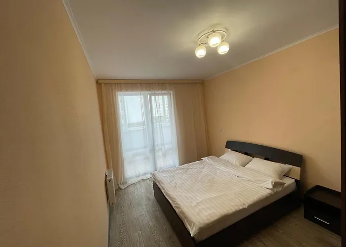 Apartment Voskresenska 18 , Парковые Озера