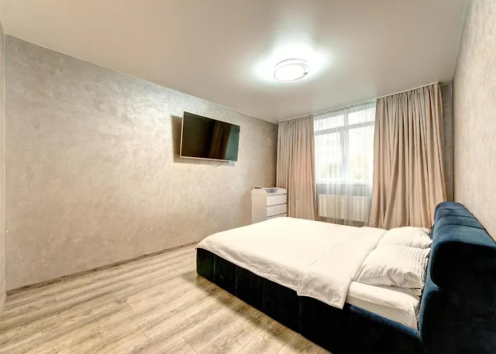 Apartment Voskresenska 18 , Парковые Озера