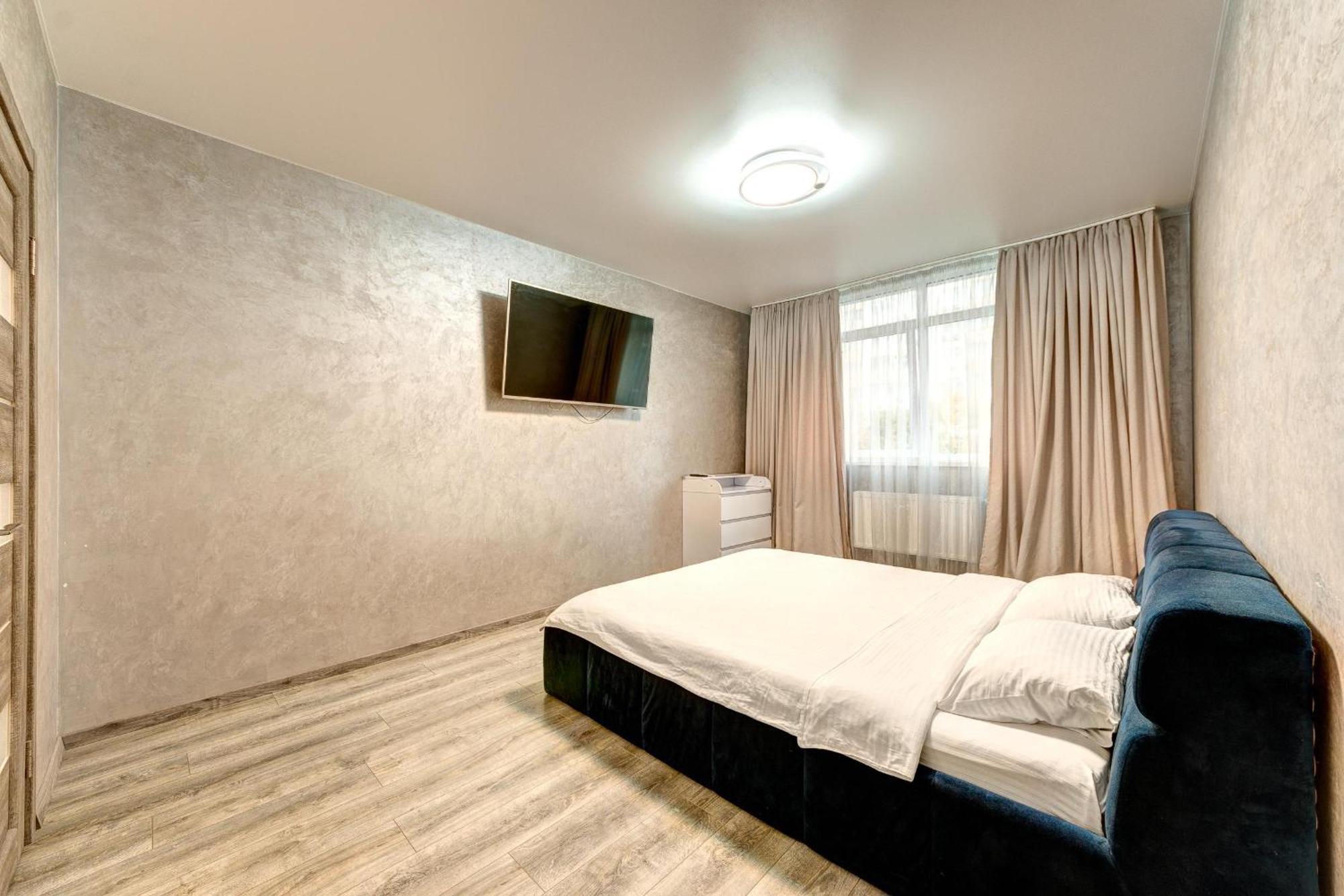 Voskresenska 18 , парковые озера Apartment Kyiv