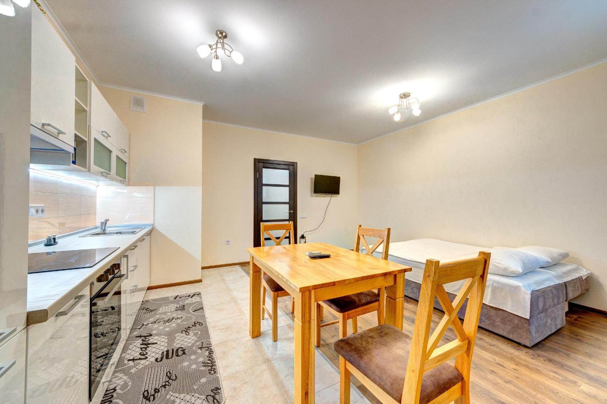 Voskresenska 18 , парковые озера Apartment Kyiv