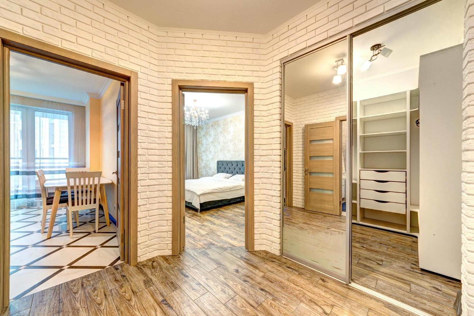 Voskresenska 18 , парковые озера Apartment Kyiv